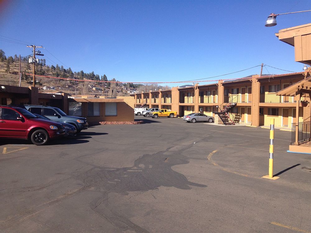 Snow Peak Inn Flagstaff Exterior foto